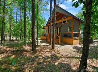 156 S Locust Trl, Broken Bow, OK 74728