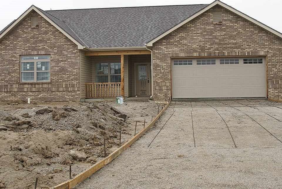 8118 Golden Gate Place Fort Wayne IN 46835