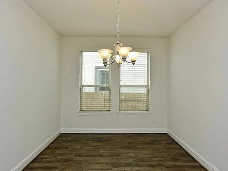 15821 Cinca Terra Dr — Photo 18