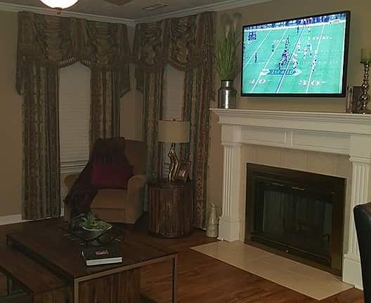 5th image of 2712 English Hill Dr