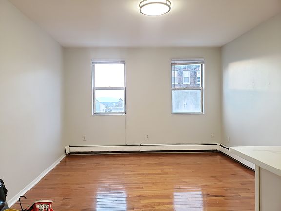 3rd image of 5110 Bergenline Ave #5E