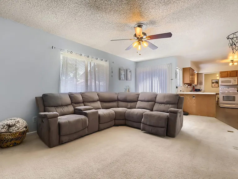 245 Lanfare Pl — Photo 3