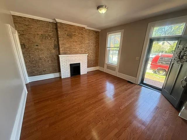 2 bed, 1.5 bath, 1400 sqft, $2,600 — Photo 4