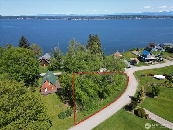 54 A Saratoga Drive, Hat Island, WA 98206