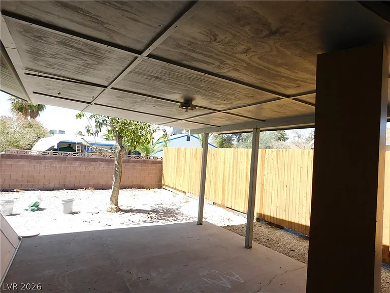 3905 Starflower Ct — Photo 12