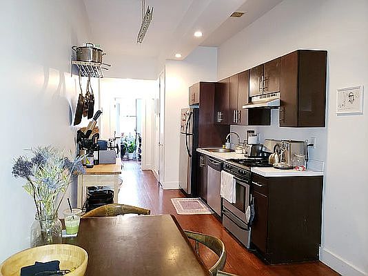 4th image of 251 Stockholm St APT 2L