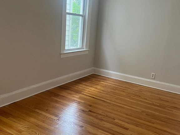 5th image of 84 Mount Prospect Ave Floor 1