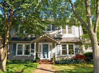 1016 Berkshire Rd, Ann Arbor, MI 48104