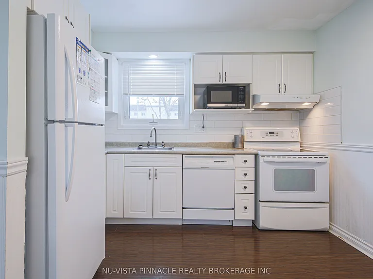 770 Fanshawe Park Rd E #24 — Photo 5