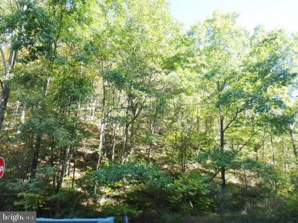 Christie Rd, Cumberland, MD 21502