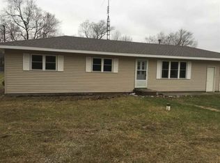 2155 E 200 S, Knox, IN 46534