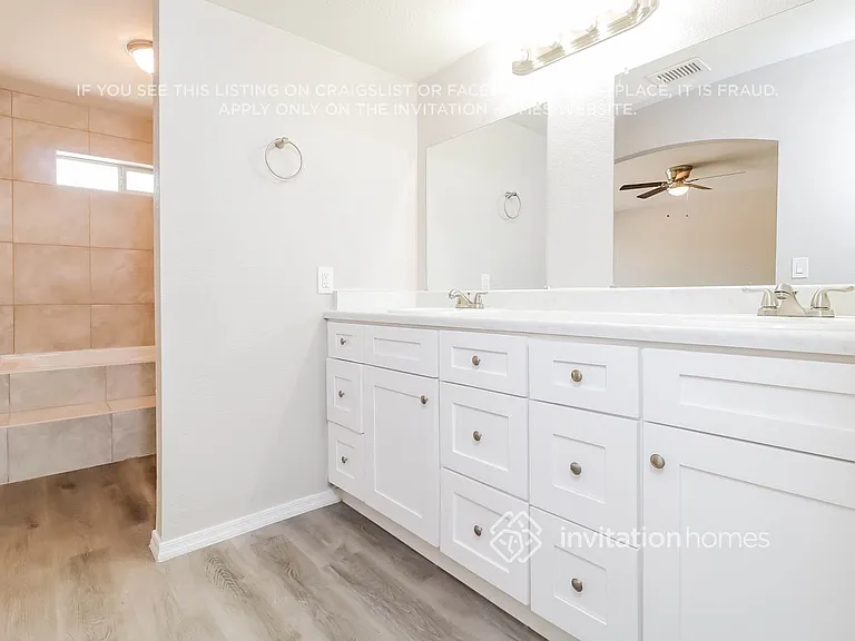 8010 W Sierra Vista Dr — Photo 9