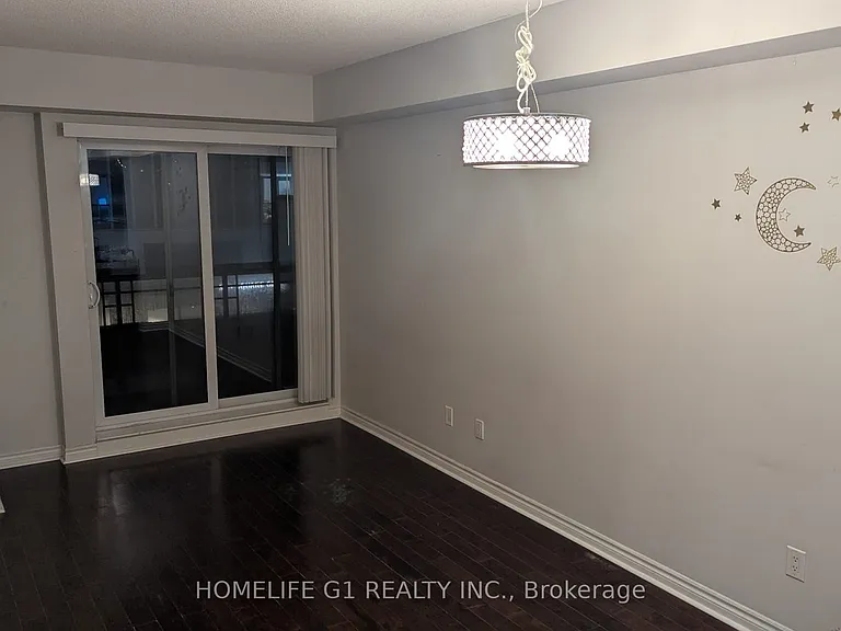385 Prince Of Wales Dr #324 — Photo 9
