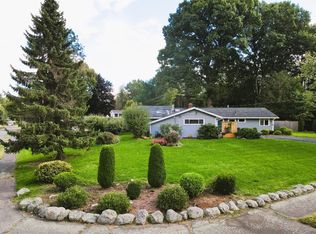 83 Karen Rd, Framingham, MA 01701