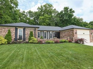 2860 Stauffer Dr, Dayton, OH 45434