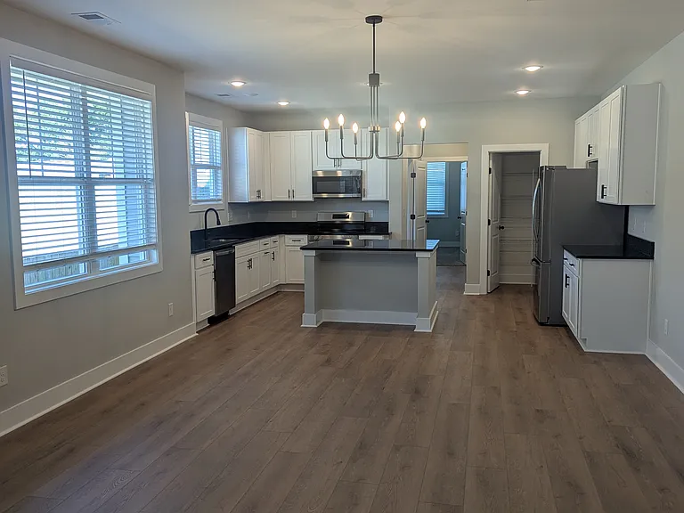 3311B Dellpar Ln — Photo 6