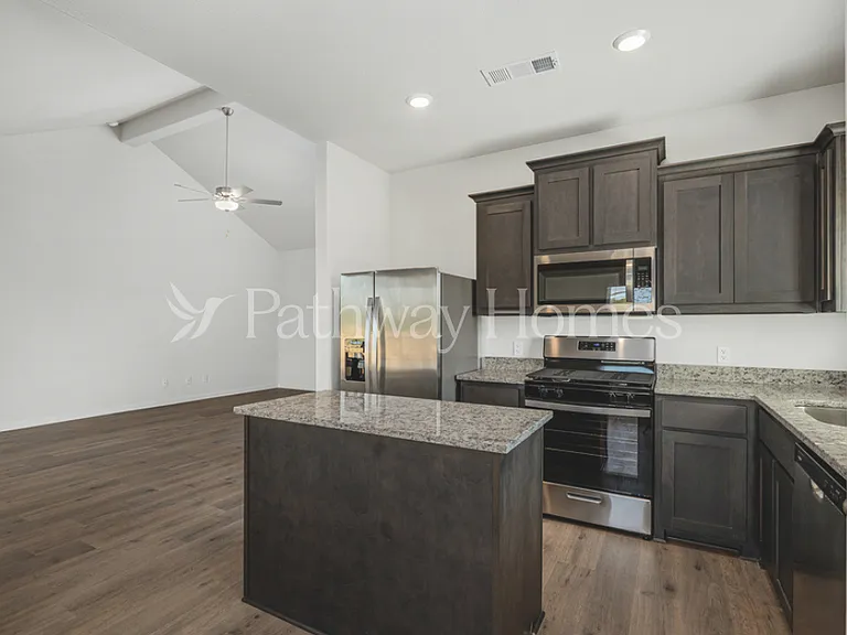 11104 Santana Dr — Photo 4