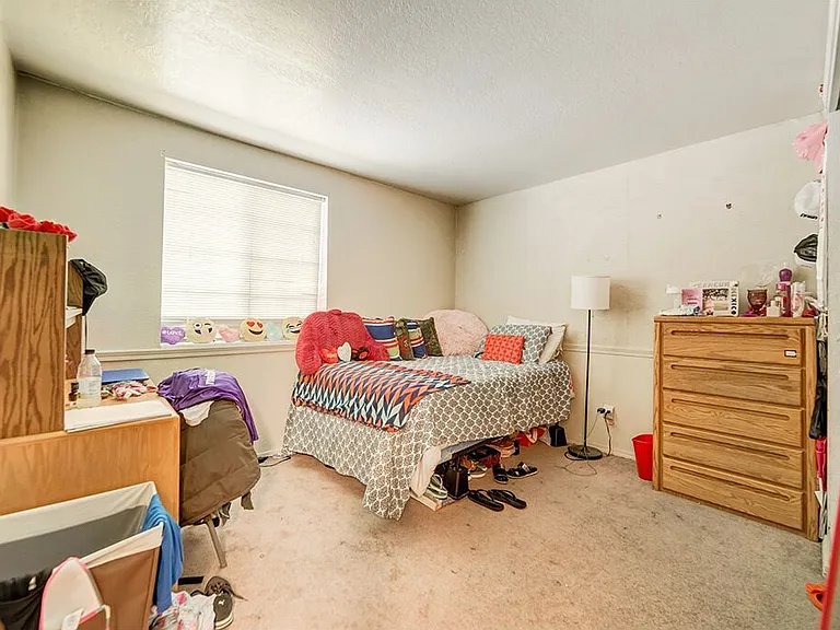 724 W 1720 N #129 — Photo 12