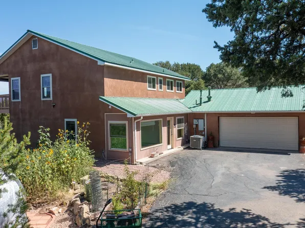 14 Asher Ln, Tijeras, NM 87059