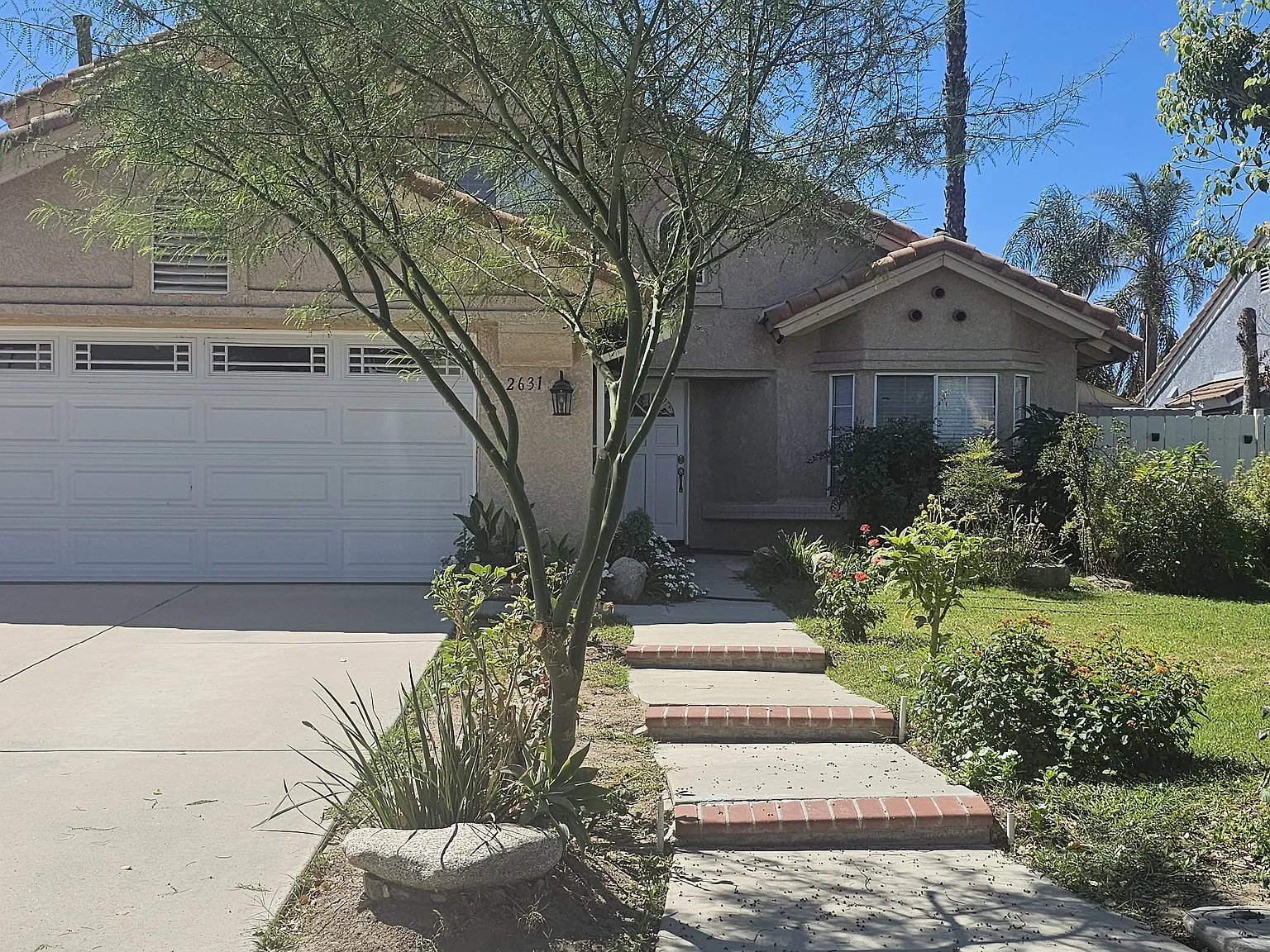 4 bed, 2.5 bath, 2082 sqft, $2,995 — Photo 1