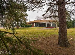 12825 Solomon Rd, Dewitt, IL 61735