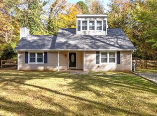 155 Linbrook Dr, Winston Salem, NC 27106