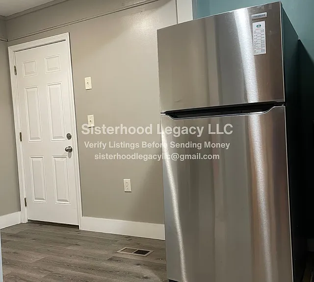 838 S Oak St — Photo 21