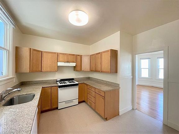 5th image of 4044 Geary Blvd