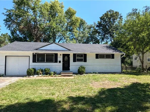 7202 E 86th St, Kansas City, MO 64138