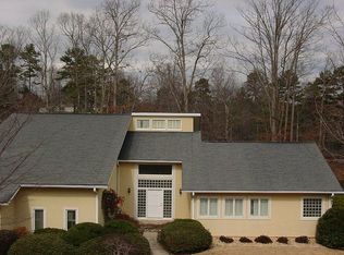 3008 Chattahoochee Trce, Gainesville, GA 30506