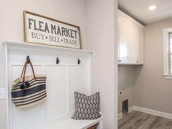 4th image of 1104 Owen Layne Dr W #195