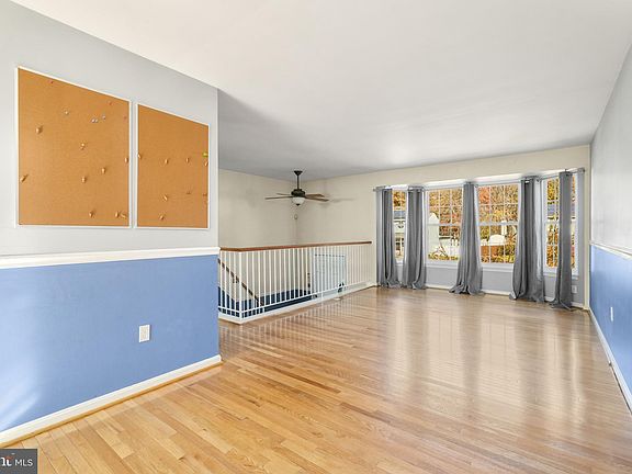 4th image of 1917 Christiana Ct