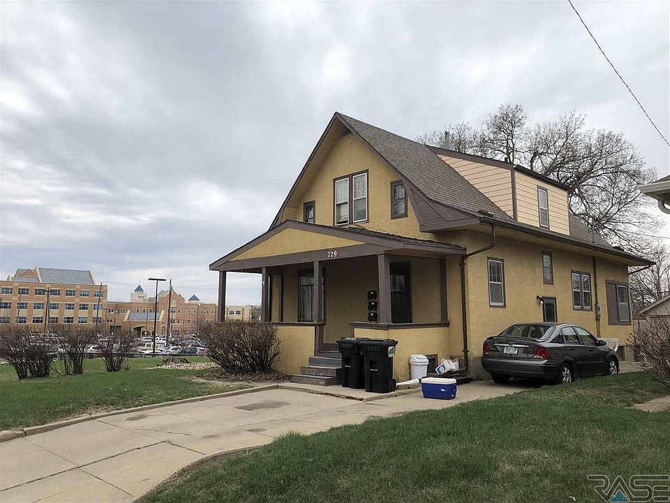 2nd image of 729 S Euclid Ave