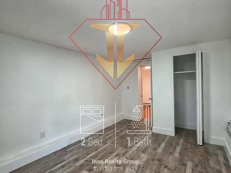 31 Pearsall Ave #G — Photo 11