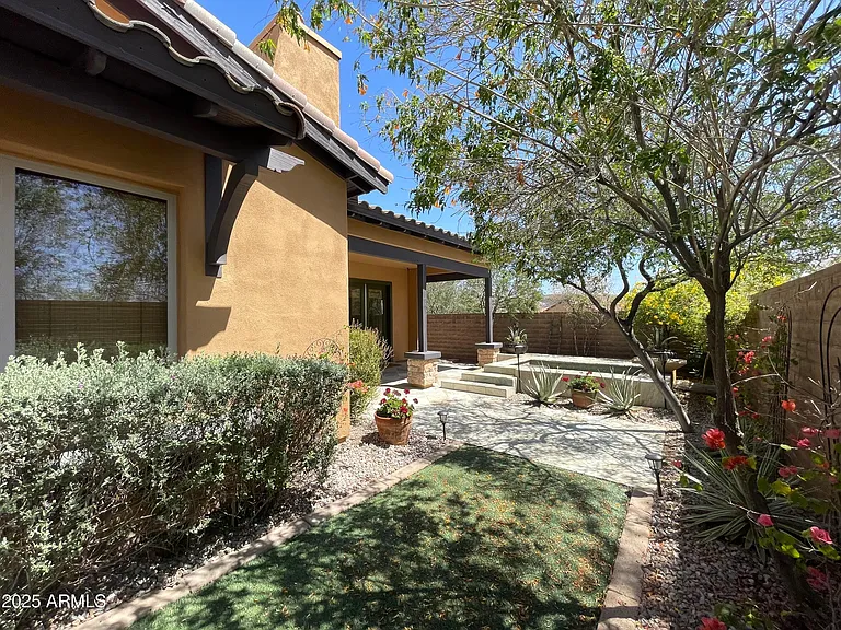 12035 W Red Hawk Dr — Photo 23