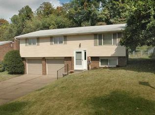 336 Golden Gate Dr, Verona, PA
