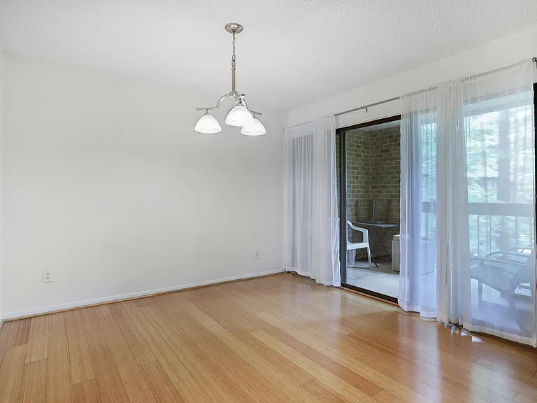 1526 Moorings Dr #12B — Photo 15