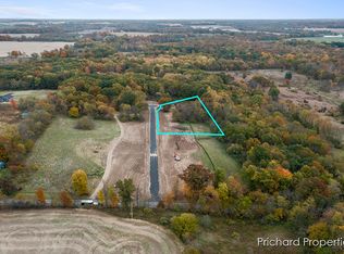 12510 Agate Ct, Alto, MI 49302