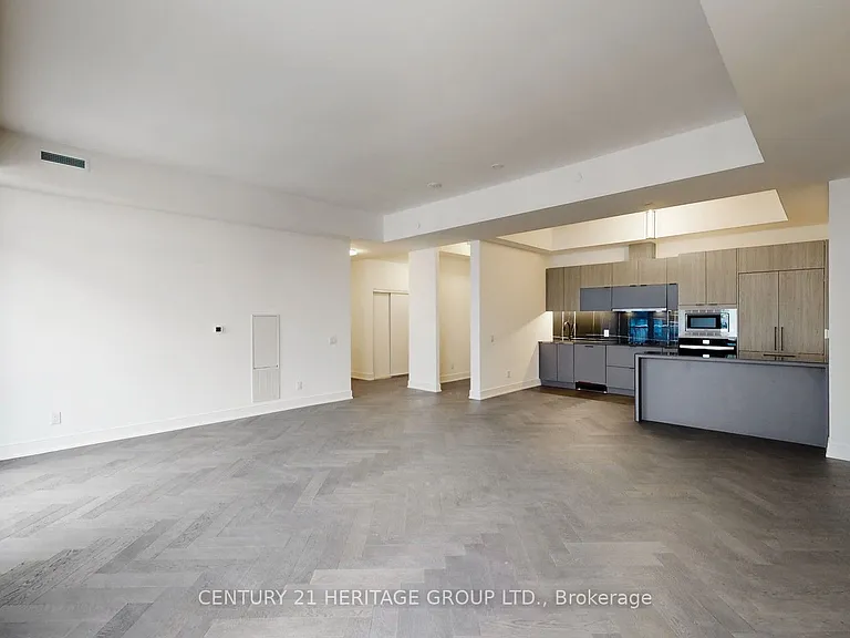 8888 Yonge St #1205 — Photo 8