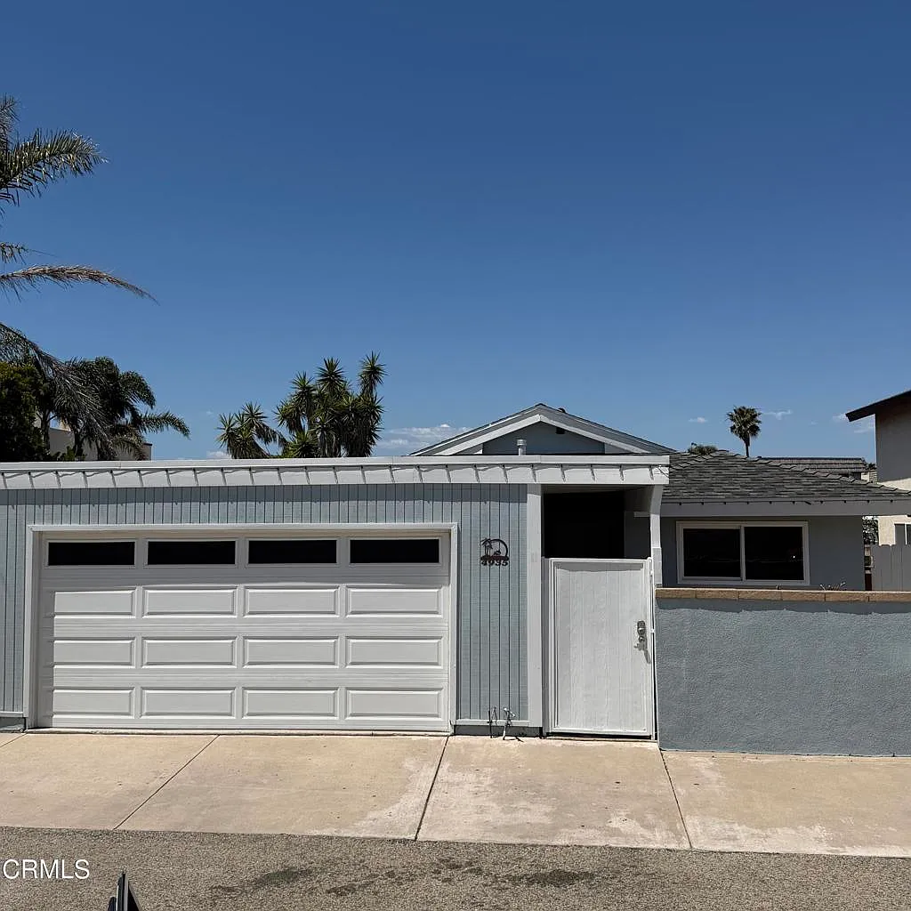 3 bed, 2.0 bath, 1555 sqft, $4,500 — Photo 1