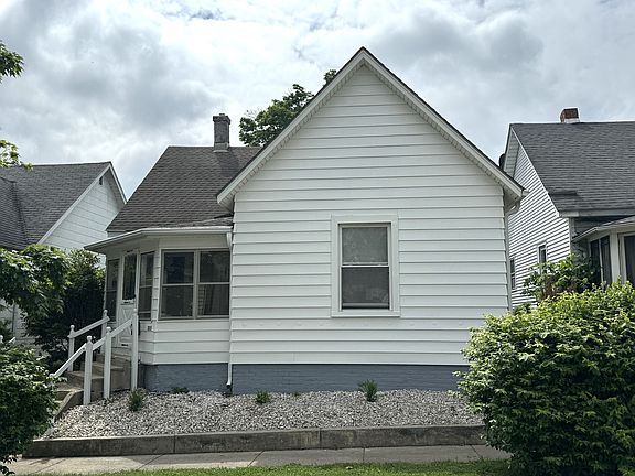 2nd image of 205 Jones Ave