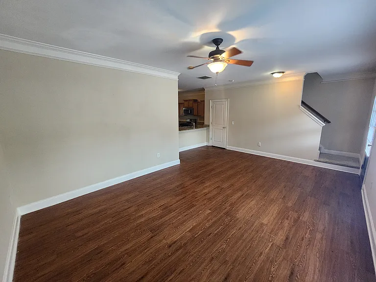 239 Ruth St #16 — Photo 5