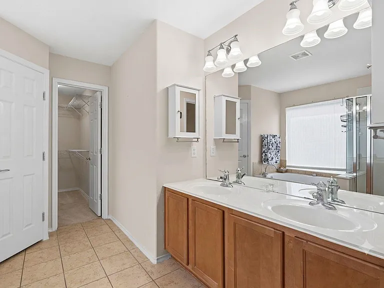 2712 Woodspring Acres Dr — Photo 19