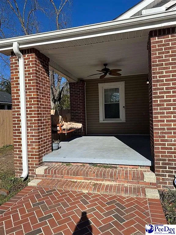 1213 Gregg Avenue - 1 — Photo 2