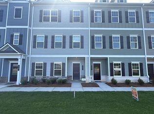 77 Professional Pl SE, Calhoun, GA 30701