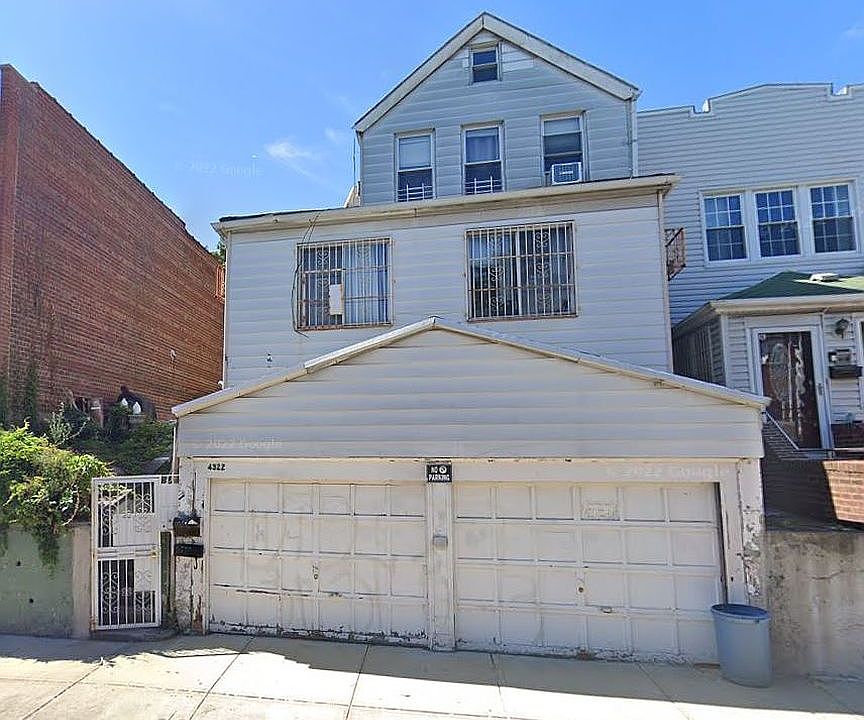 2nd image of 4322 55th St