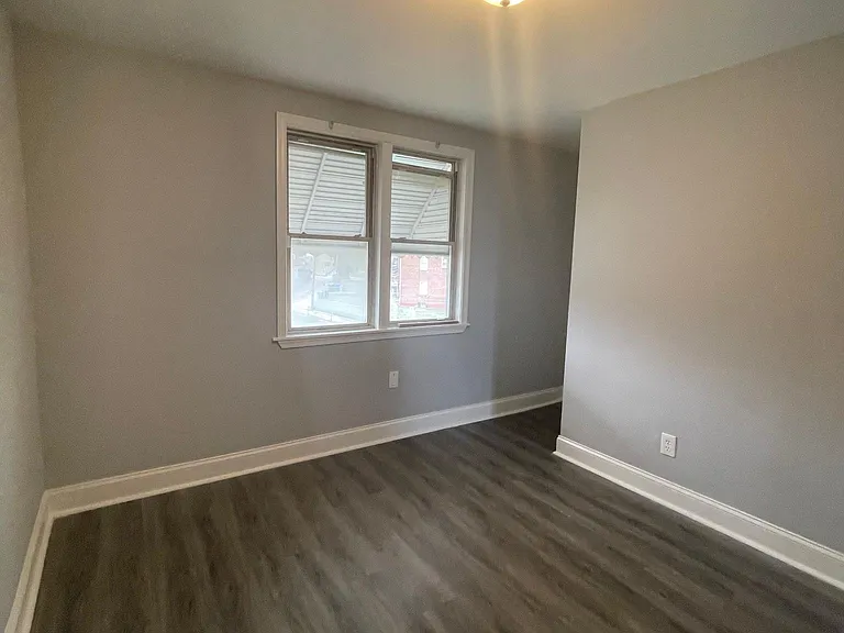 3607 W Lexington St — Photo 22