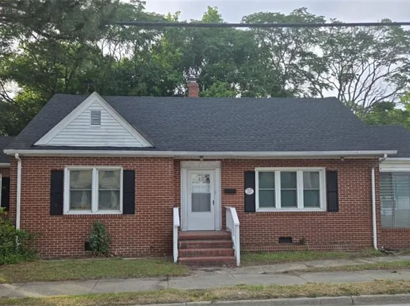 1908 E Washington St, Suffolk, VA 23434