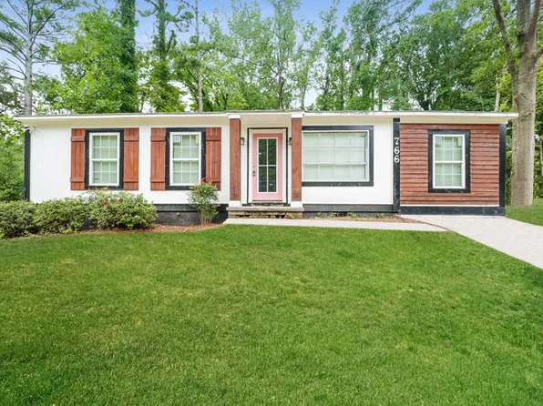 766 Cascade Dr, Forest Park, GA 30297
