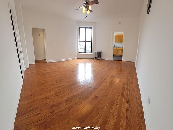5th image of 19839 32nd Ave APT A3